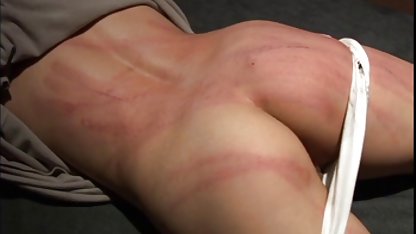 روی یک صندلی که پیر مرد به اوج لذت جنسی, , سکس الکسیس