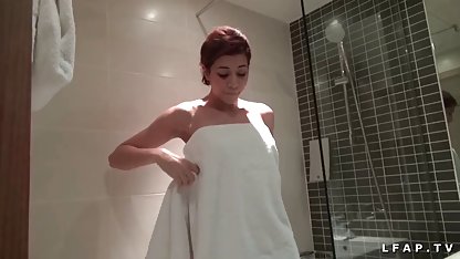 می دهد فیلم سکسی الکسیس از کون و حفره ها و به کودک در رابطه جنسی مقعد,